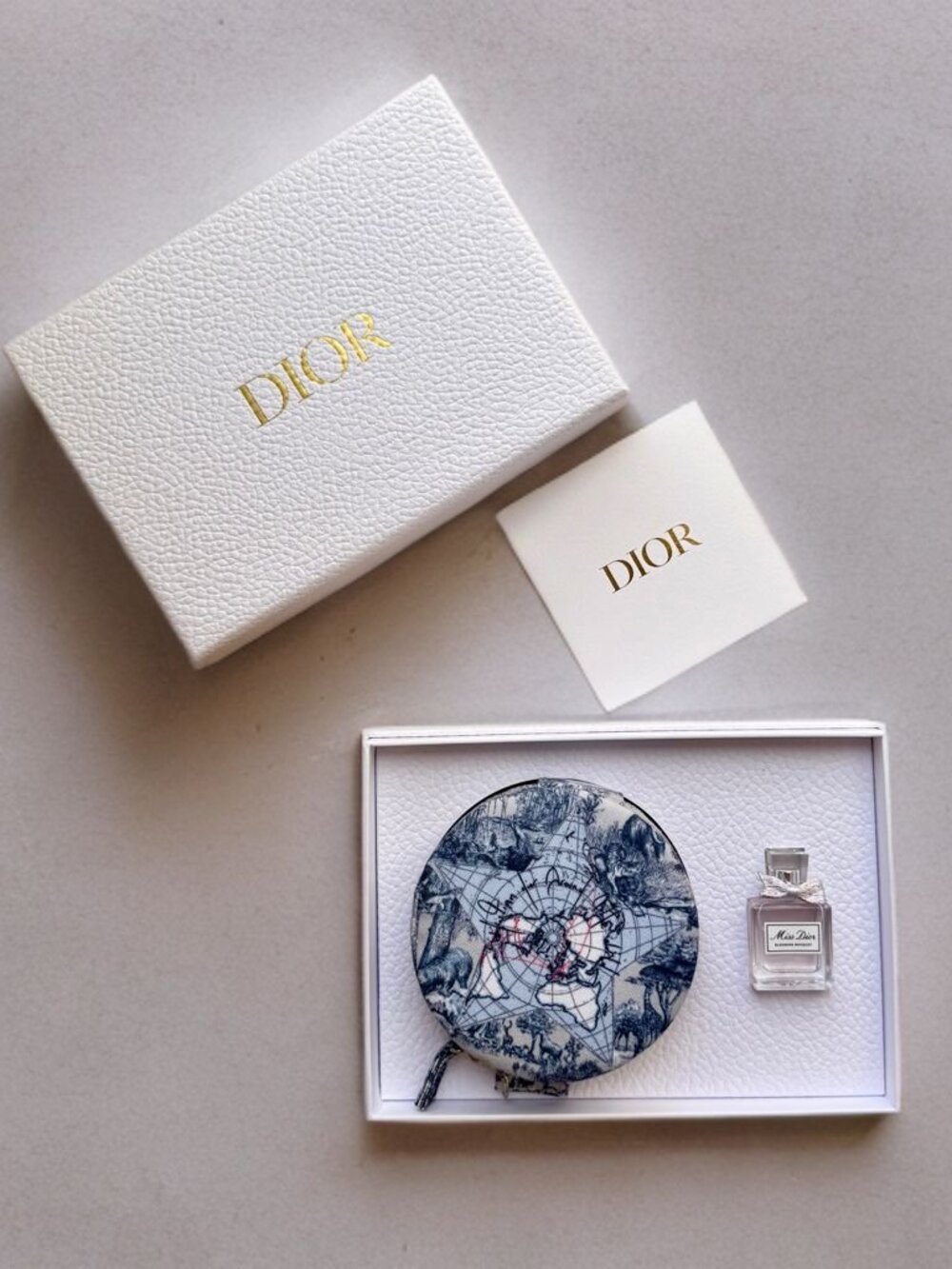 Christian Dior Platinum Member Loyalty Gift Set Around the World Jewelry Travel